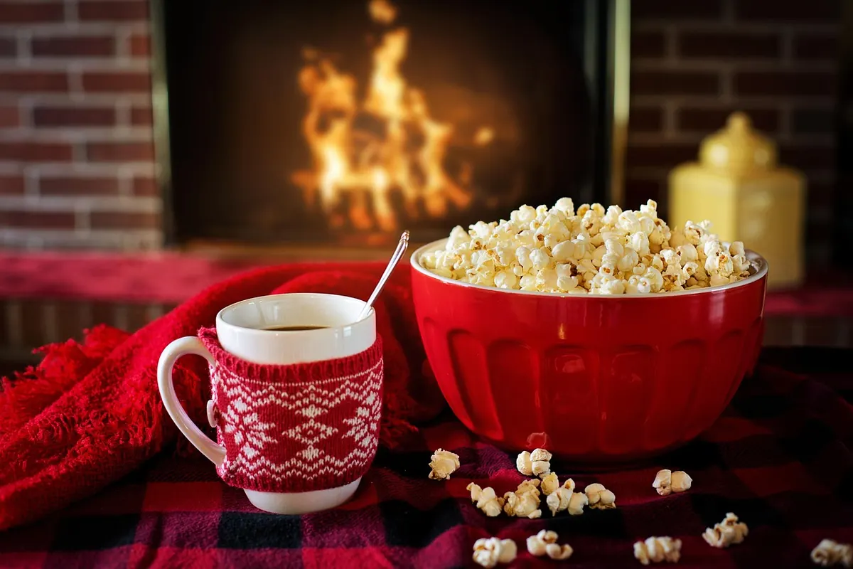 The Sunday Reset Checklist: 12 Gentle Tasks for a Calmer Week